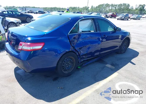 2011 Toyota Camry Le/Se/Xle z USA, uszkodzony, nr VIN 4T1BF3EK3BU751412